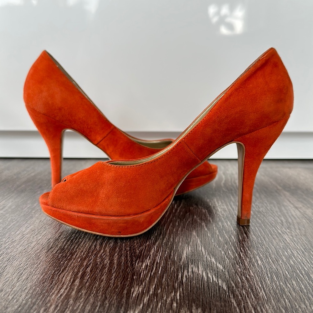 Sacha London orange peep toe pumps - US 6 EUR 36.5